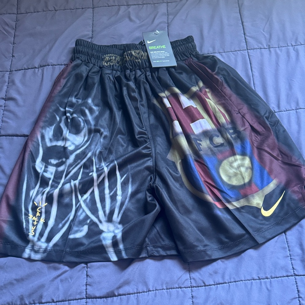 Nike x Travis Scott FC Barcelona Graphic Shorts Men’s Large